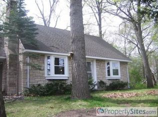 19013 Delton Ave, Minnetonka, MN 55345