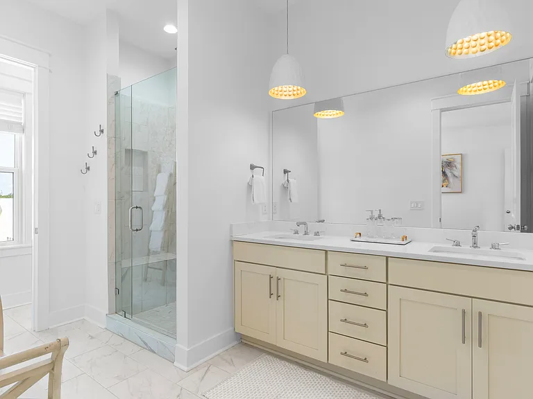 295 Grande Pointe Cir — Photo 27
