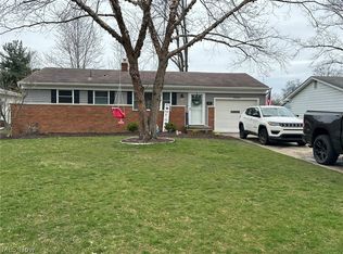 24812 Antler Dr, North Olmsted, OH 44070