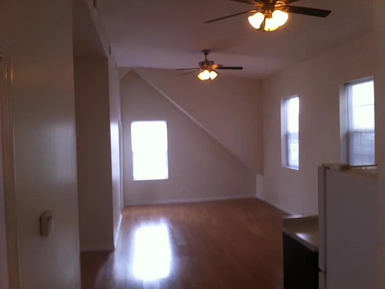 2328 W Belmont Ave #3 — Photo 7
