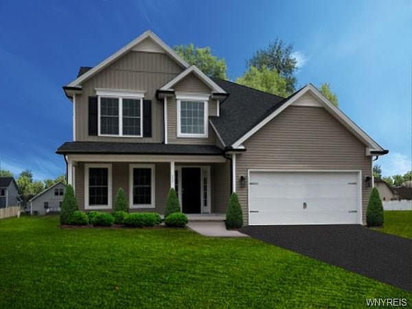 1st image of 117 Cherry Laurel Ln