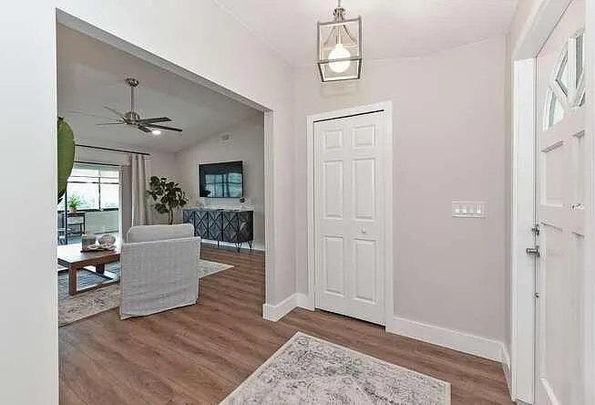 3 bed, 2.0 bath, 1518 sqft, $5,000 — Photo 4