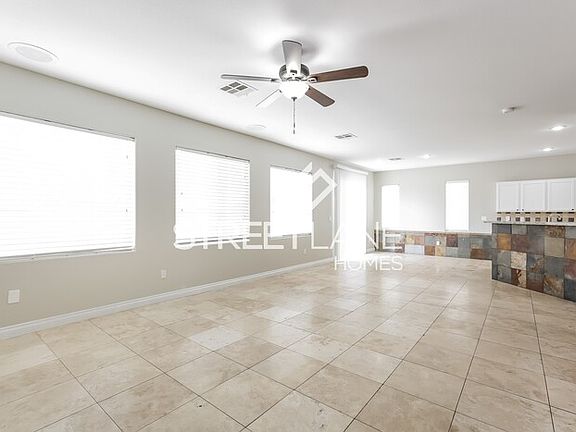 4th image of 1022 Dawn Valley Dr
