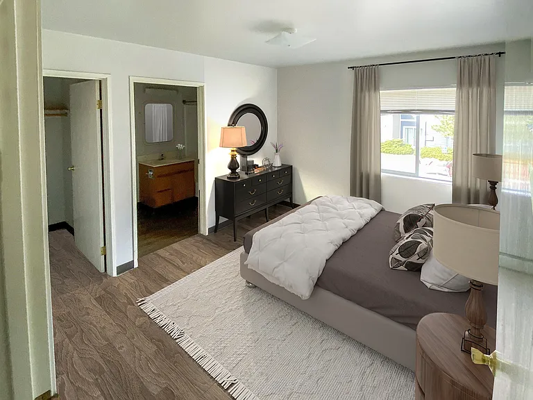 2 Bed, 2 Bath