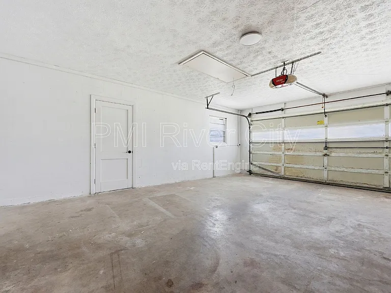 2860 Cedarcrest Dr — Photo 19