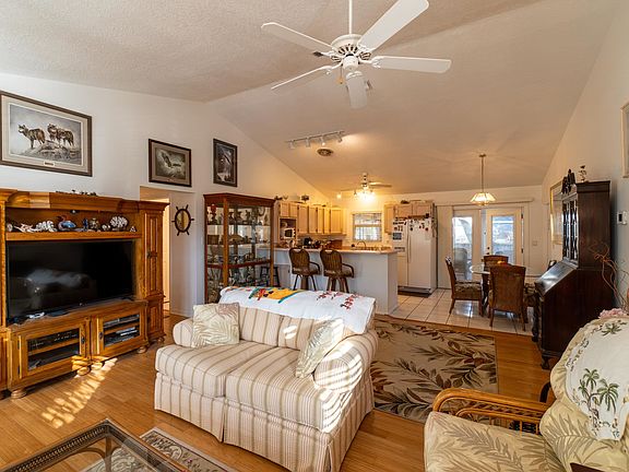 2nd image of 240 Micklers Rd