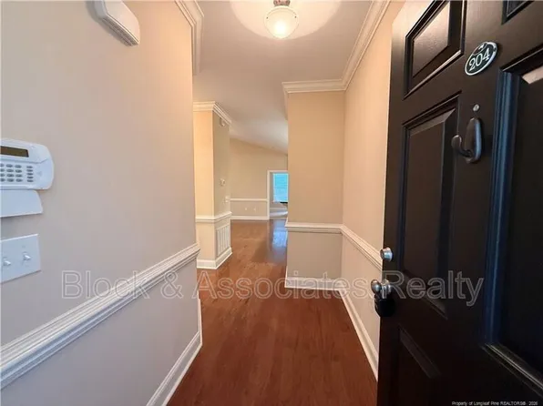 185 Gallery Dr Unit 204, Spring Lake, NC 28390