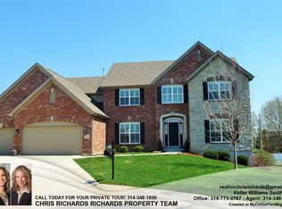 6502 Devonhurst Dr, Saint Louis, MO 63129