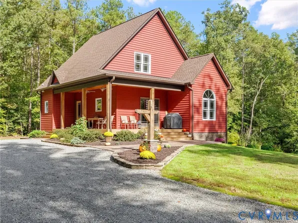 9877 Swinging Bridge Rd, Quinton, VA 23141