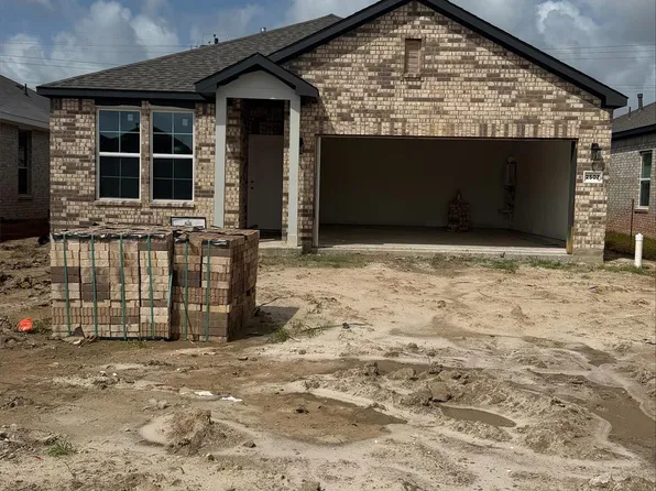 2606 Rose Quartz Dr, Texas City, TX 77591