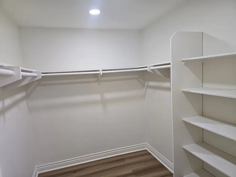 18651 Libra Cir — Photo 14