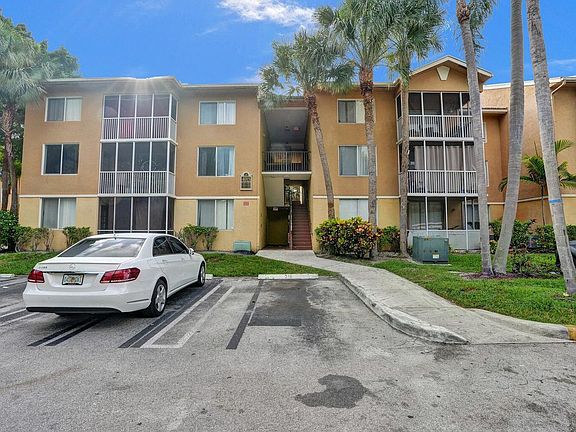 3rd image of 4015 W McNab Road #D204