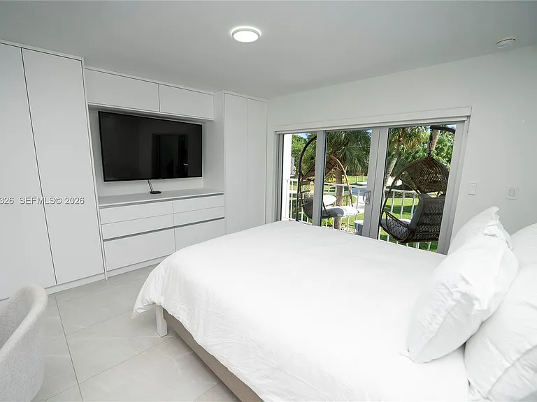 881 Ocean Dr #Townhouse 15 — Photo 7
