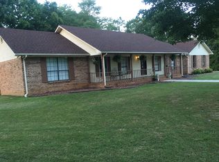 794 Military St N, Hamilton, AL 35570