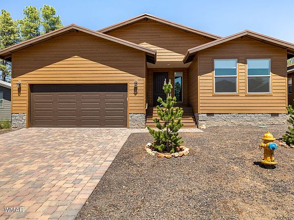 2nd image of 3161 N Eagles Creek Dr
