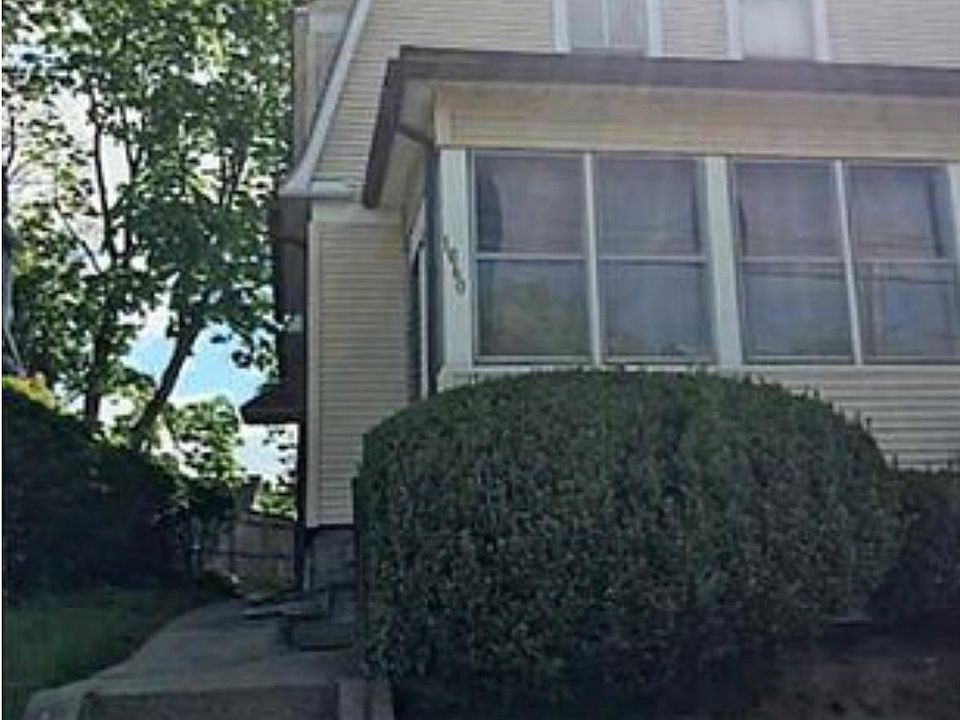 1st image of 1060 Narragansett Blvd