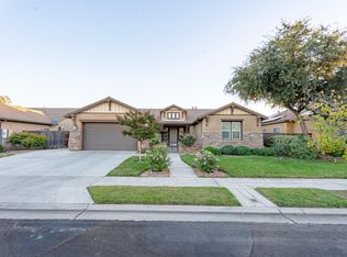3368 Beverly Ave, Clovis, CA