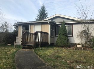 960 E Dawn Dr, Allyn, WA 98524