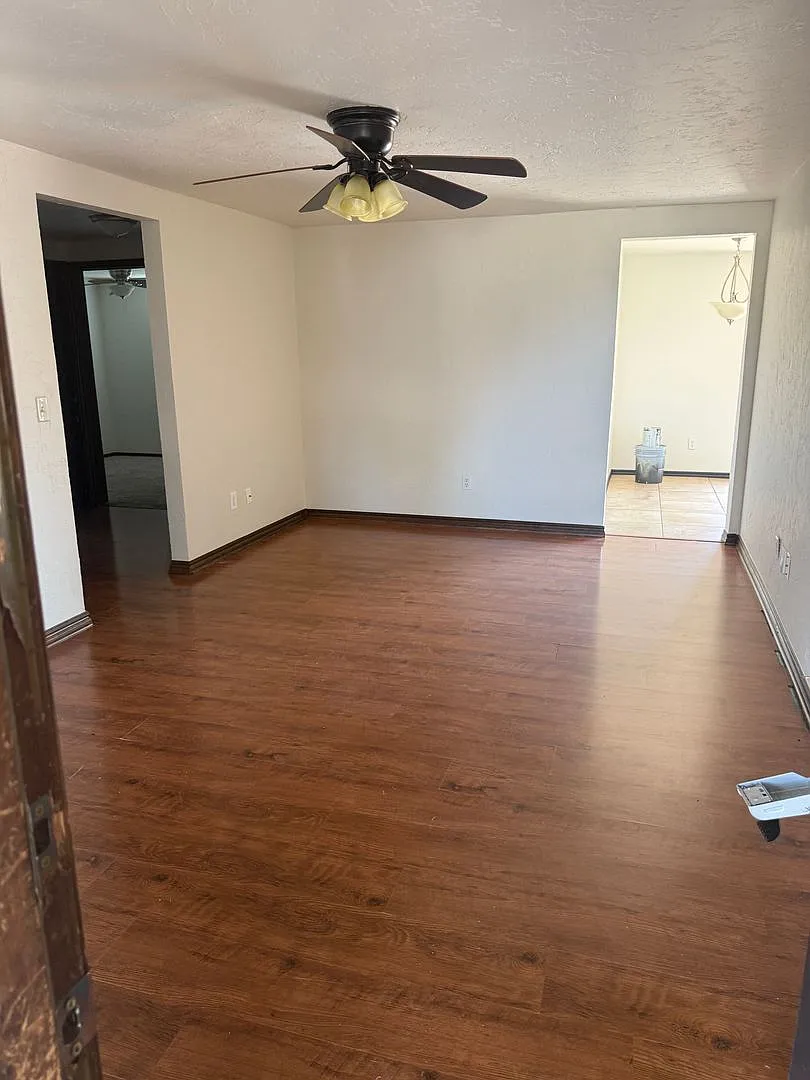 **Updated Home in Smoking Oaks Addition** — Photo 2