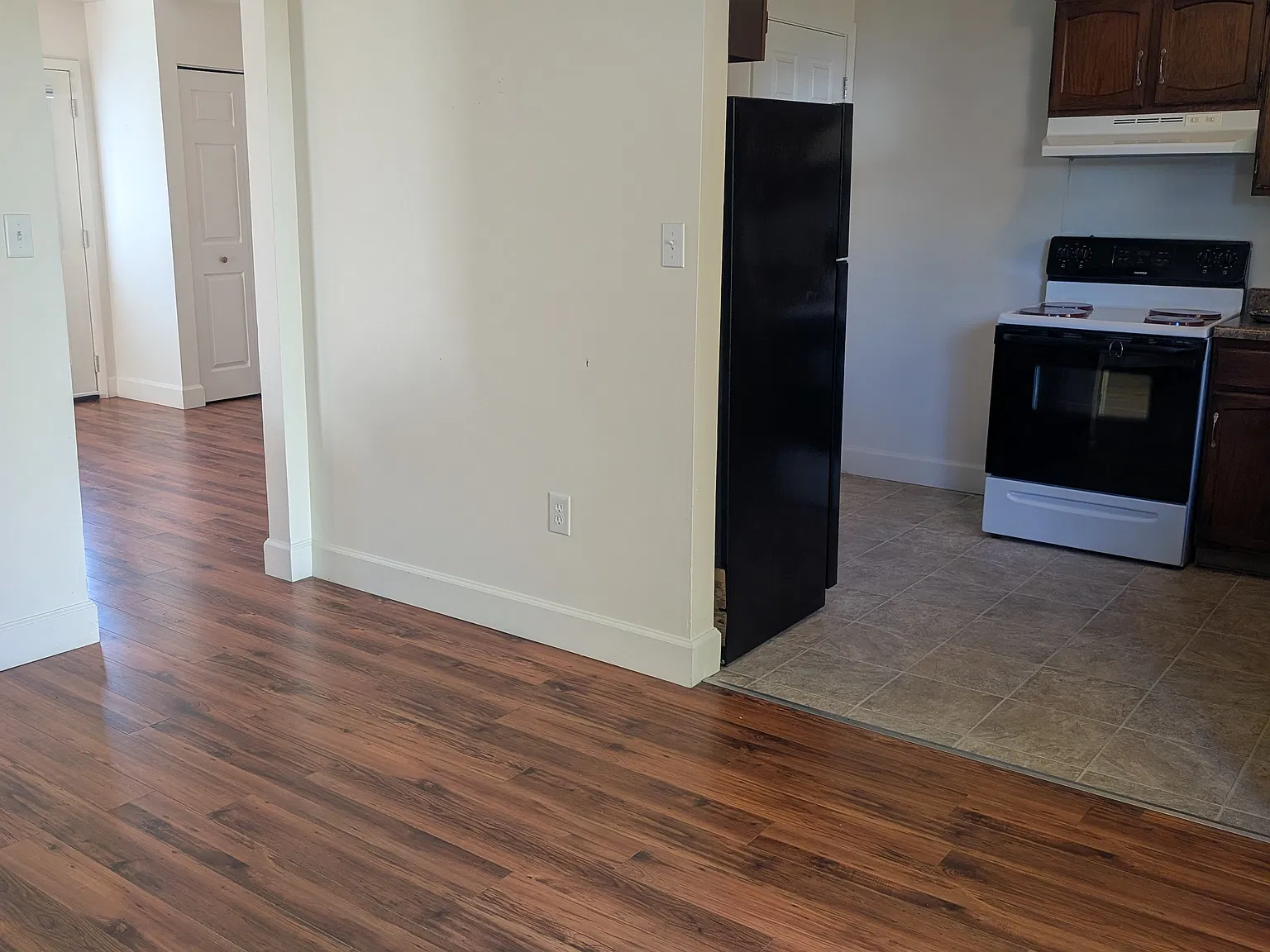 3 bed, $1,425 — Photo 3