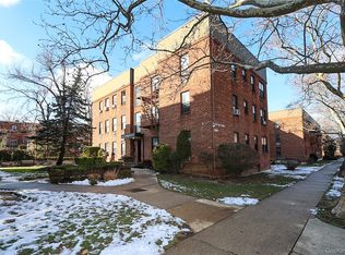 47-22 215 Place #2C, Bayside, NY 11361