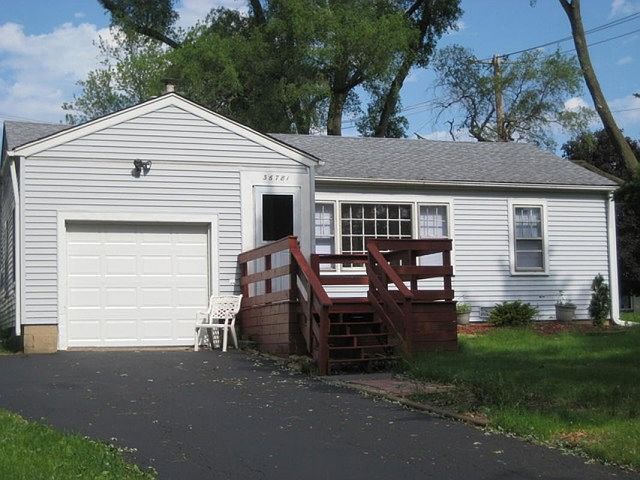 1st image of 36781 N Elizabeth Dr