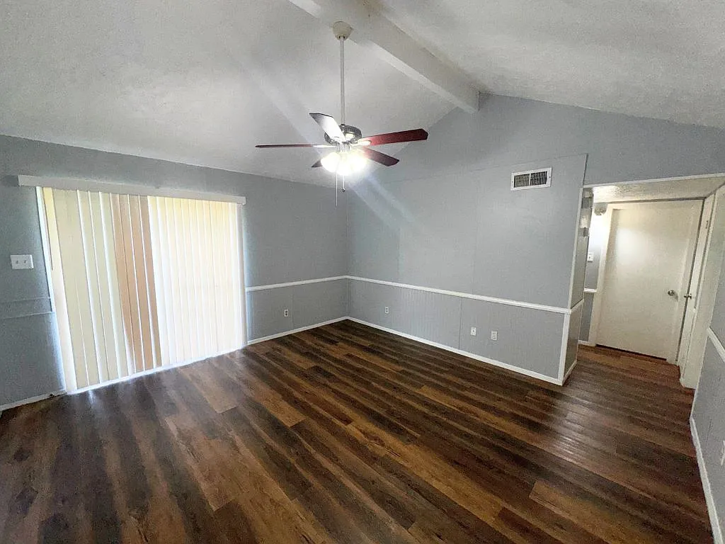4806 Ripple Creek Dr Baytown TX 77521 — Photo 4