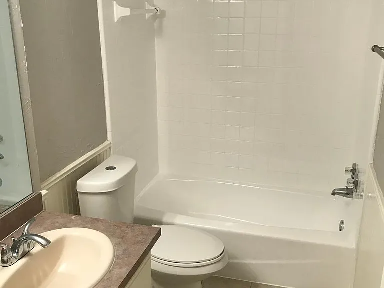 1029 Almond Dr — Photo 20