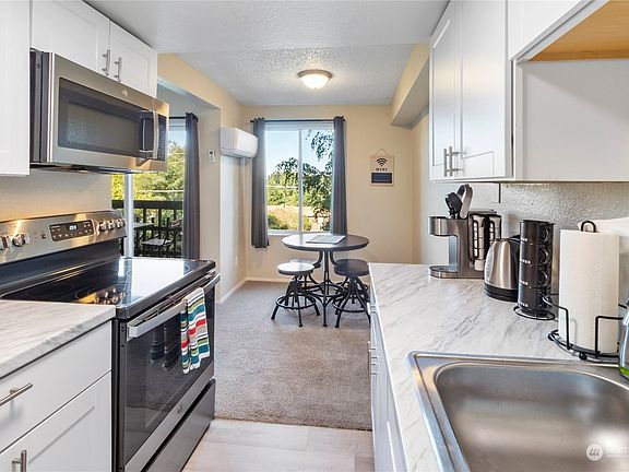 3rd image of 3505 S 160th Street #B4