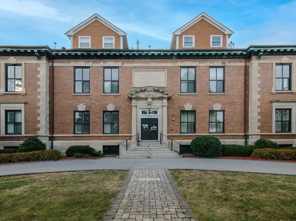 203 Middle St Unit 7, Weymouth, MA 02189