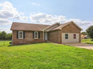 3782 Angel Ct, Clarksville, TN 37040