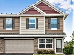 9879 5th Street Ln N, Lake Elmo, MN 55042