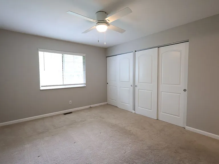 622 Rustic Valley Dr — Photo 23