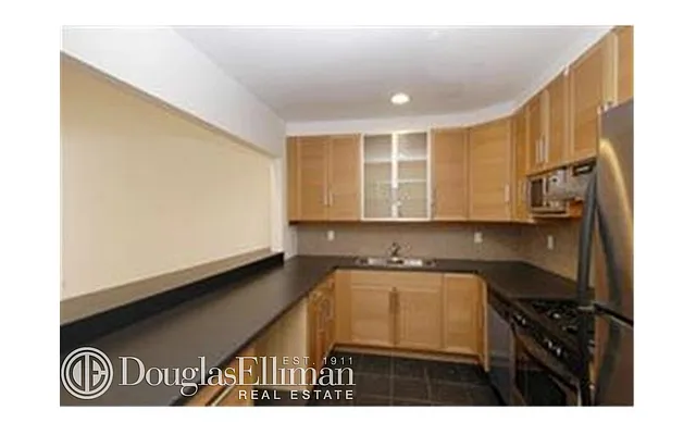 Sold by Douglas Elliman | media 13