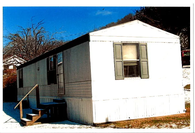47 Cooper St photo 1