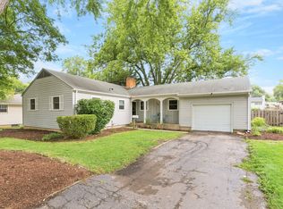 136 Park Ave, Cary, IL 60013