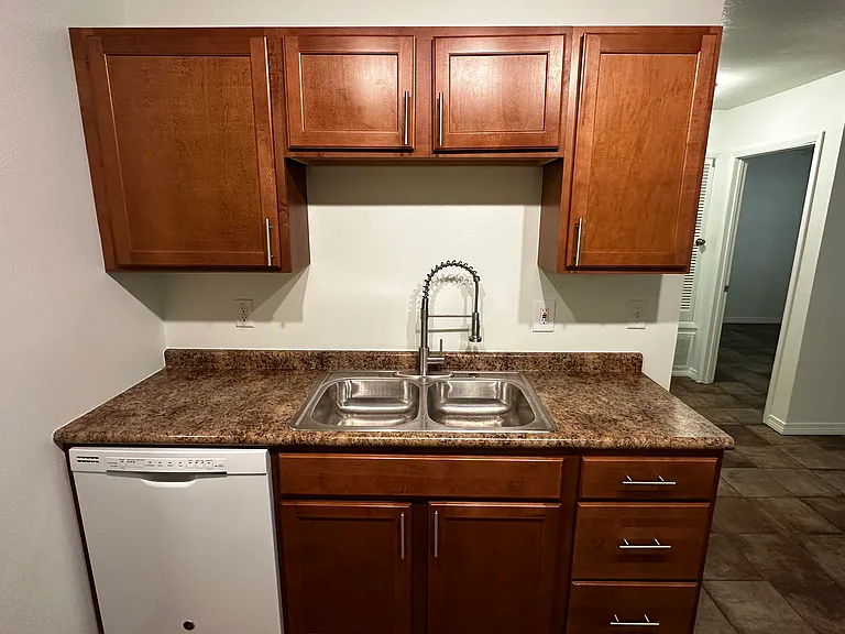 6919 N Palafox St #2 — Photo 3