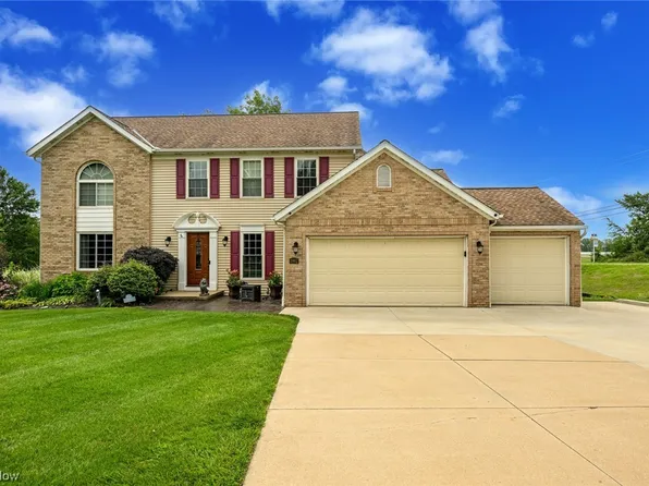 1992 Deer Meadow Blvd, Streetsboro, OH 44241