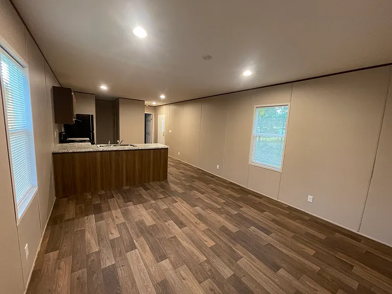 28 Codey Dr — Photo 4