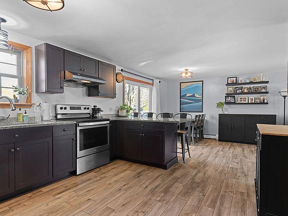 5th image of 53 Tamarack Drive