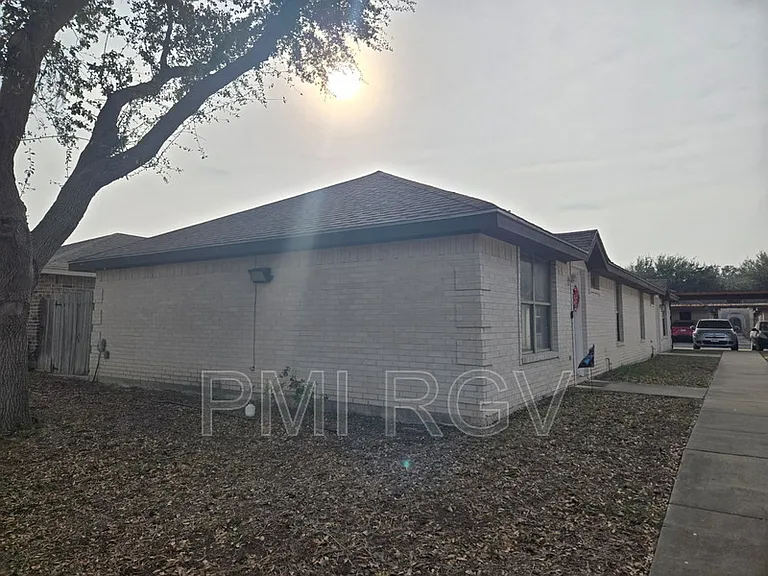 1711 Tampa St #UNITA — Photo 3