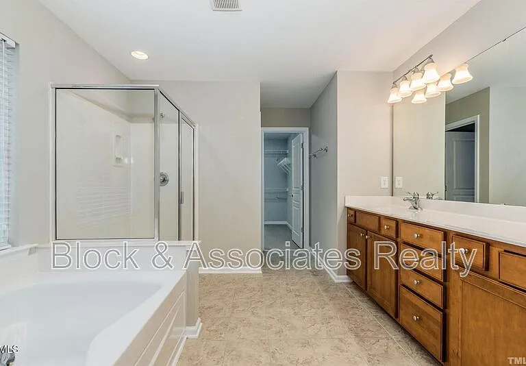 2101 Addenbrock Dr — Photo 17