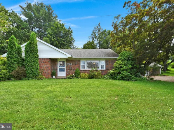 9560 Longswamp Rd, Mertztown, PA 19539