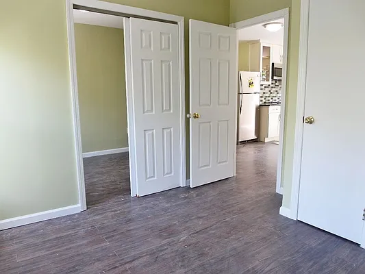 Rented by Compass | media 4