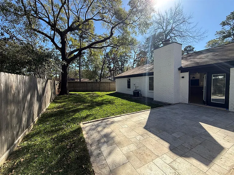 1 Redberry Ct — Photo 15