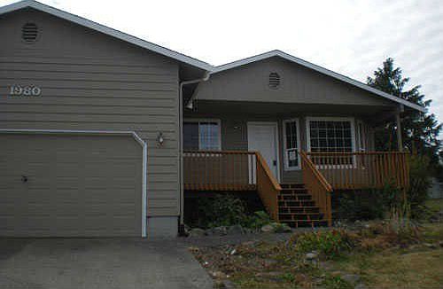 1st image of 1980 Edgewood Dr