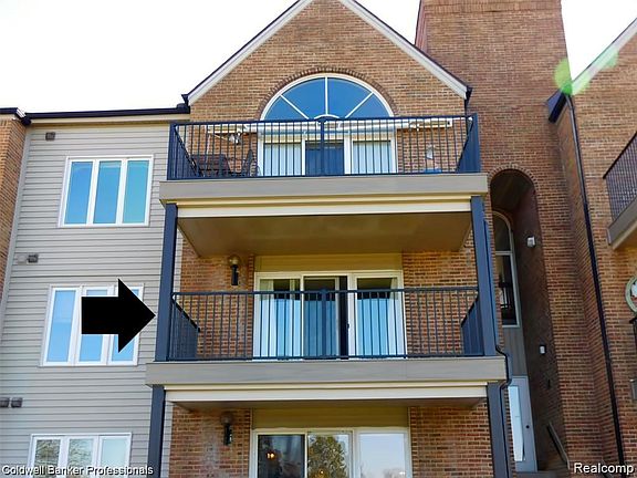 5th image of 3436 Adams Shore Dr