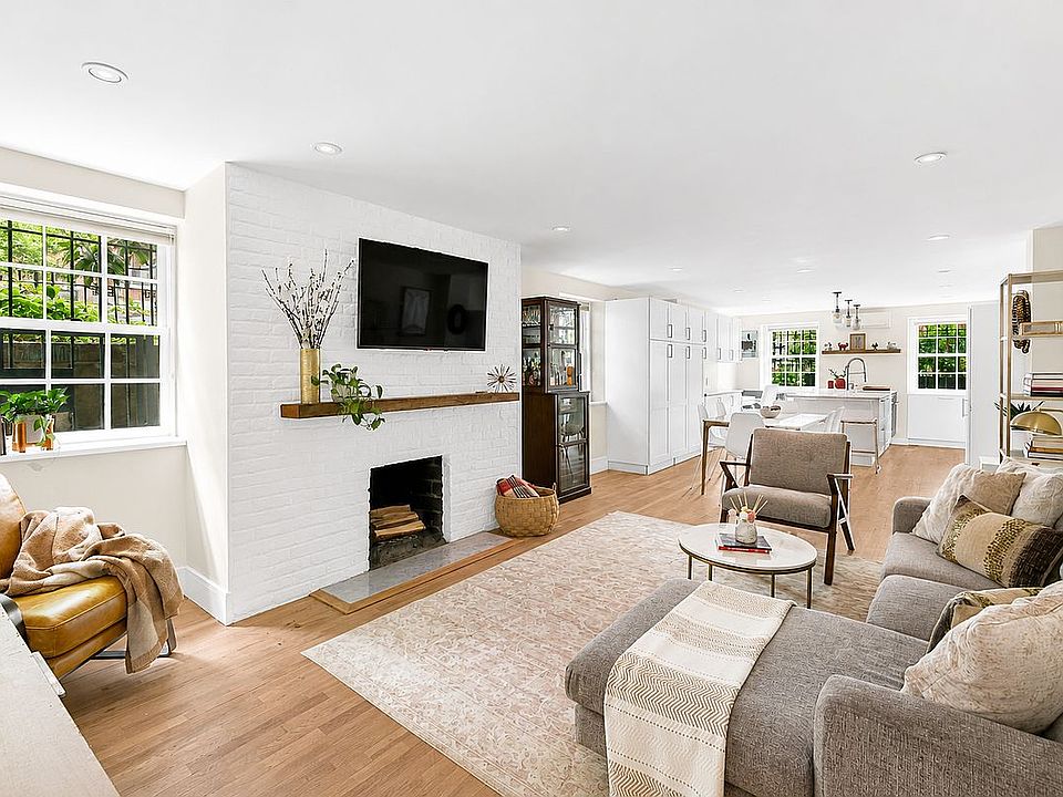 1st image of 89 State St APT 1