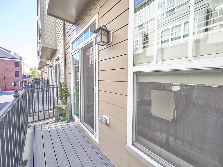 256 Bluemont Branch Ter SE — Photo 36