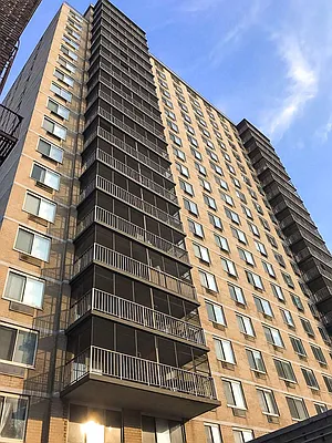 Sold by KA Realty Group Inc | media 30